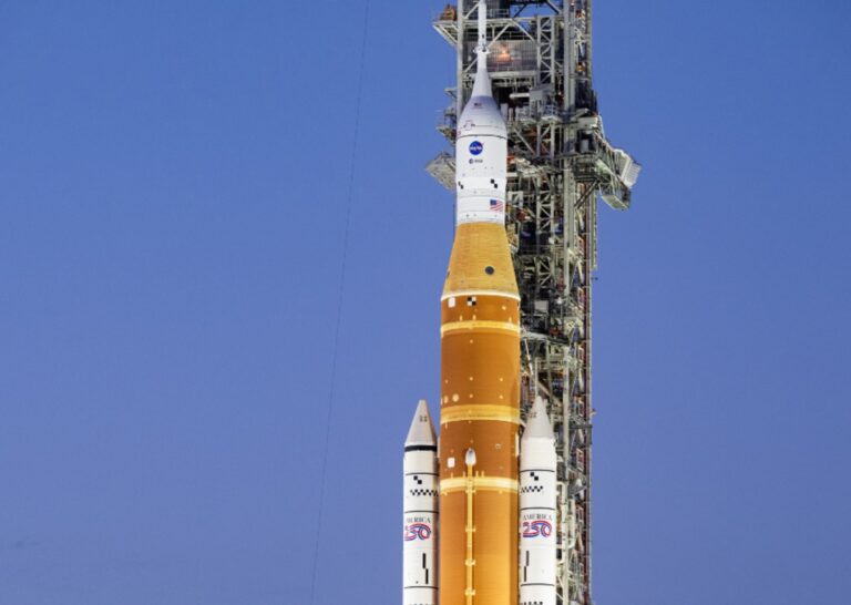 nasa artemis ii cohete