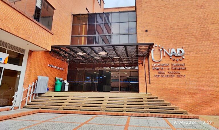 52070_visita-a-la-sede-principal-de-la-unad-universidad-nacional_1024x600